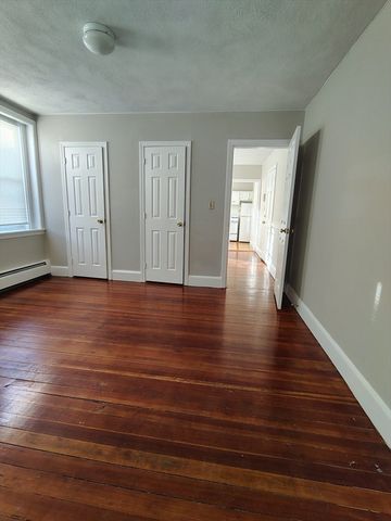 260 Washington St 23, Salem, MA 01970