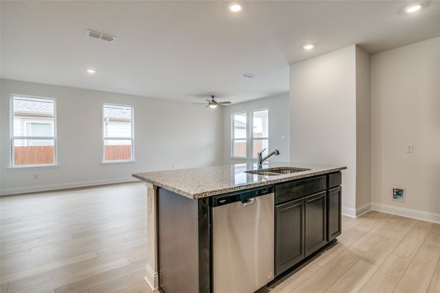 4014 Bedford Drive, Crandall, TX 75114