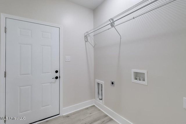 13498 Dee Avenue, Gulfport, MS 39503