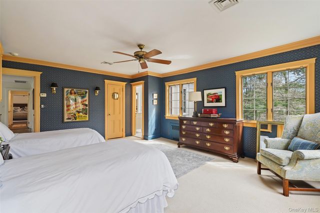 49 Moore Road, Bronxville, NY 10708