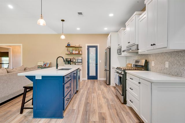 341 Private Road 44005, Blossom, TX 75416