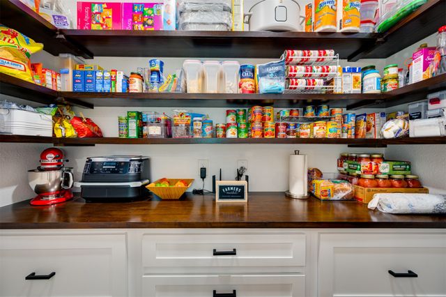 341 Private Road 44005, Blossom, TX 75416