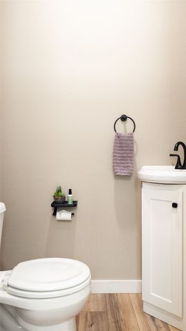 341 Private Road 44005, Blossom, TX 75416