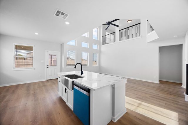 8322 Amethyst Valley Ln, Angleton, TX 77515