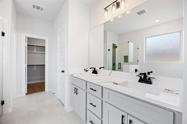 8322 Amethyst Valley Ln, Angleton, TX 77515