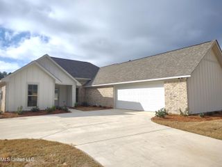 619 Westfield Drive, Pearl, MS 39208