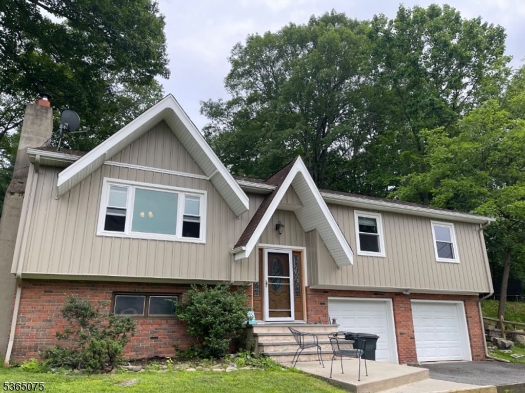 126 Hilltop Trl, Sparta Twp., NJ 07871