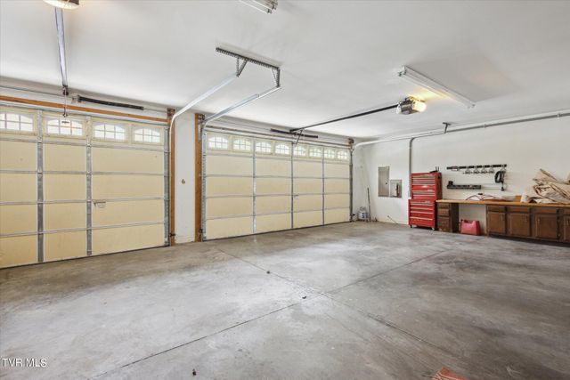 321 Pitt Road, Kingsport, TN 37663