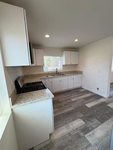 238 Alvarado St, Chula Vista, CA 91910