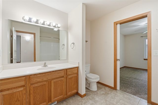 1009 Twilight Drive, North Liberty, IA 52317