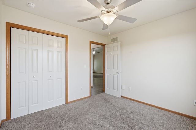 1009 Twilight Drive, North Liberty, IA 52317