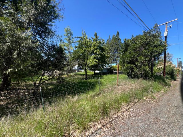 2970 Elk Lane, Grants Pass, OR 97527