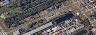 330 NE 2nd PL, Cape Coral, FL 33909