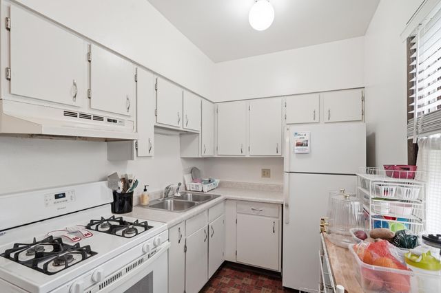 2303 22nd Avenue S, Minneapolis, MN 55404