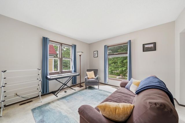 2303 22nd Avenue S, Minneapolis, MN 55404