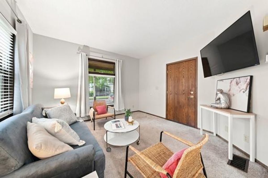 2303 22nd Avenue S, Minneapolis, MN 55404 — photo 3