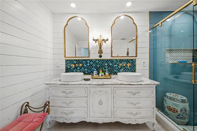 5116 ADMIRAL PLACE, Sarasota, FL 34231