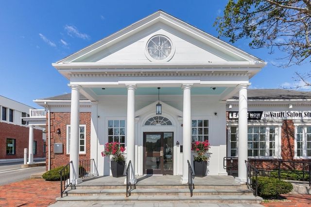 323 Main Street 5, Stoneham, MA 02180