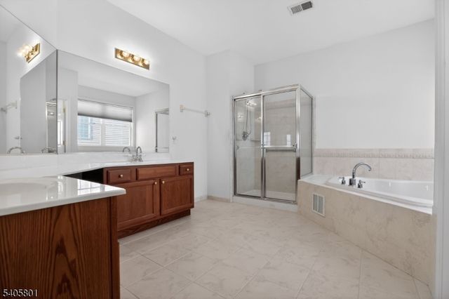211 Bradwick Way, Marlboro Twp., NJ 07746