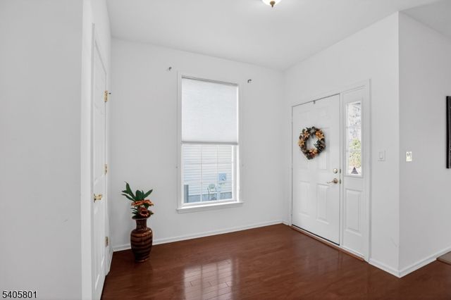211 Bradwick Way, Marlboro Twp., NJ 07746