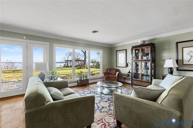 1209 Marl Bank Dr, North Prince George, VA 23860