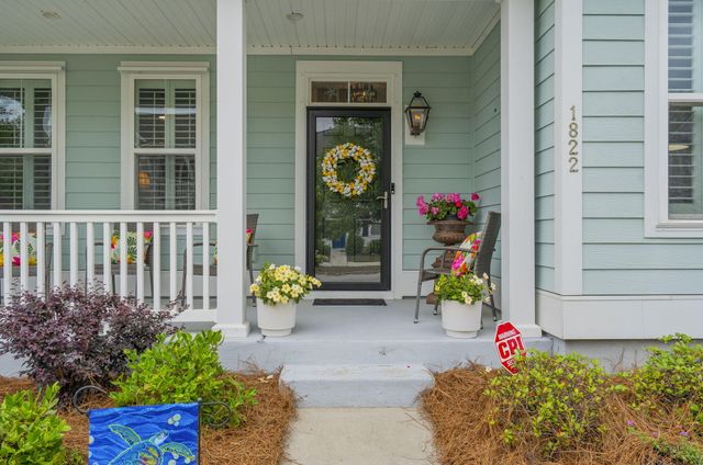1822 Grovehurst Drive, Charleston, SC 29414