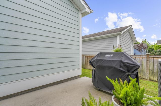 1822 Grovehurst Drive, Charleston, SC 29414