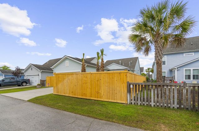 1822 Grovehurst Drive, Charleston, SC 29414