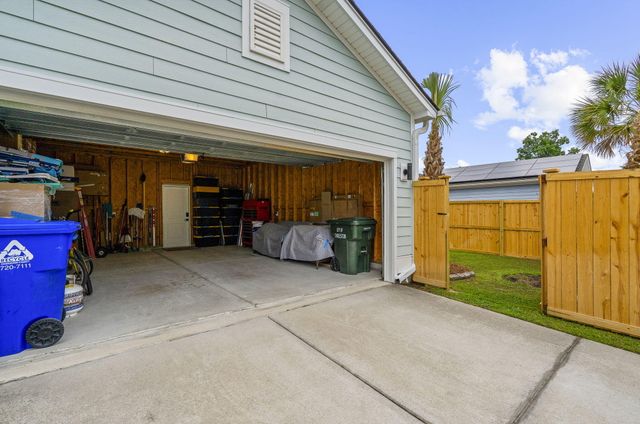 1822 Grovehurst Drive, Charleston, SC 29414