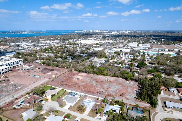 4101 S SCHOOL AVENUE, Sarasota, FL 34231