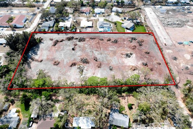 4101 S SCHOOL AVENUE, Sarasota, FL 34231