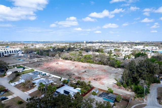 4101 S SCHOOL AVENUE, Sarasota, FL 34231