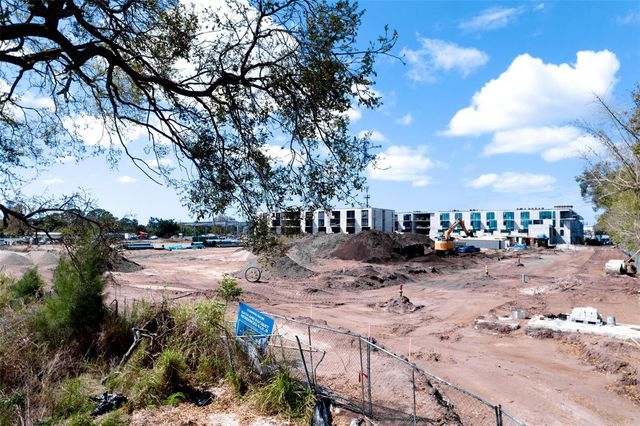 4101 S SCHOOL AVENUE, Sarasota, FL 34231