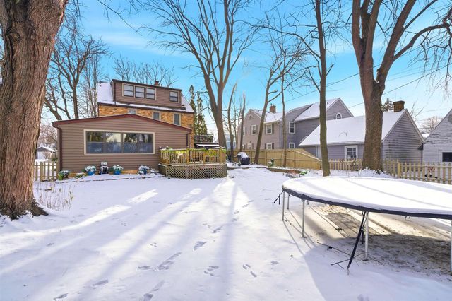 614 E GRANT STREET, Appleton, WI 54911