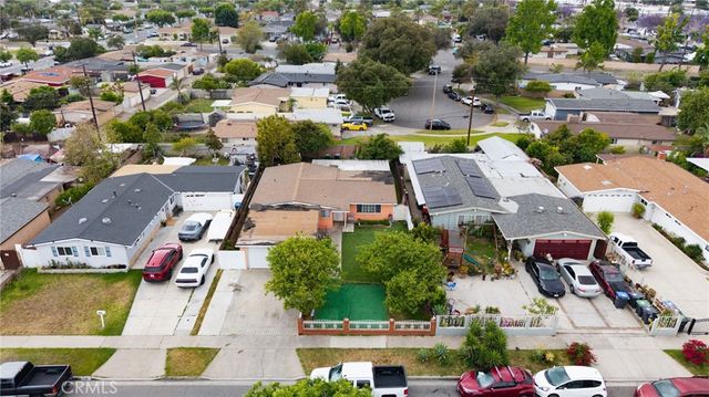 526 Nottingham Avenue, Santa Ana, CA 92703