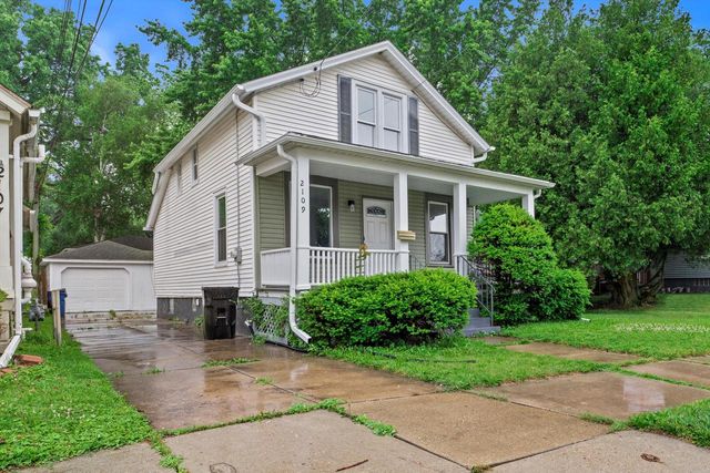 2109 Rupert BOULEVARD, Racine, WI 53405