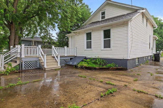 2109 Rupert BOULEVARD, Racine, WI 53405