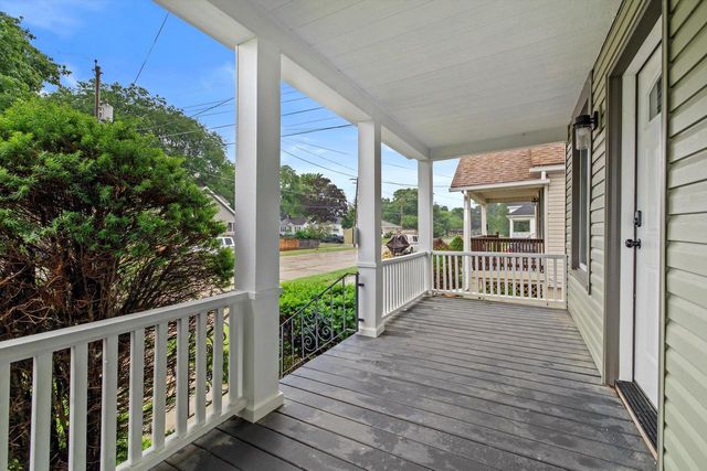 2109 Rupert BOULEVARD, Racine, WI 53405