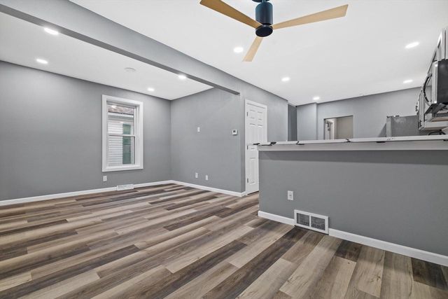 2109 Rupert BOULEVARD, Racine, WI 53405