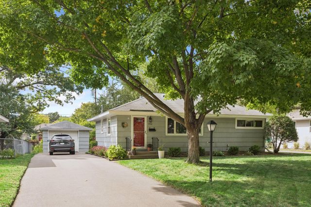 2510 Oregon Avenue S, Saint Louis Park, MN 55426