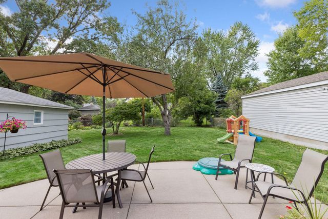 2510 Oregon Avenue S, Saint Louis Park, MN 55426