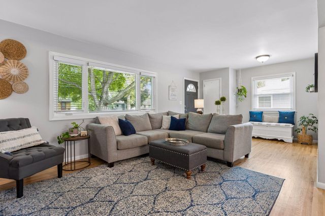 2510 Oregon Avenue S, Saint Louis Park, MN 55426