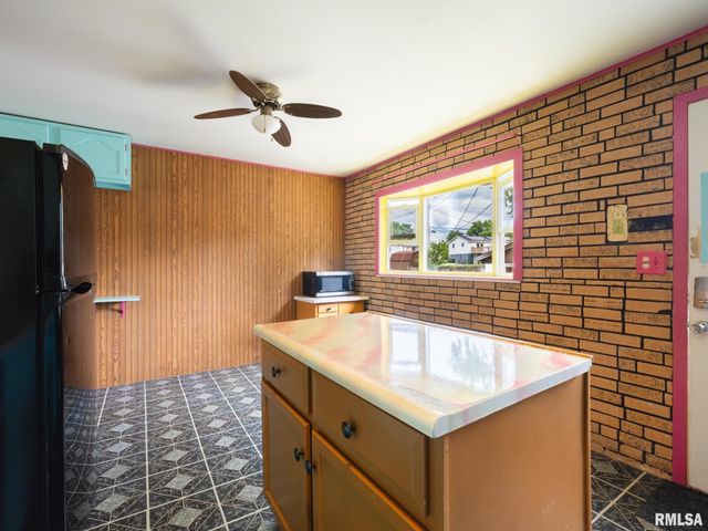 2283 KNOLLAIRE Drive, Washington, IL 61571