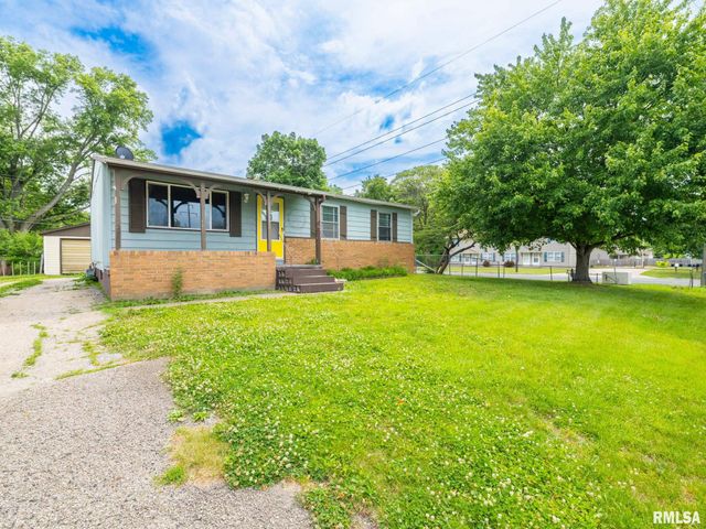 2283 KNOLLAIRE Drive, Washington, IL 61571