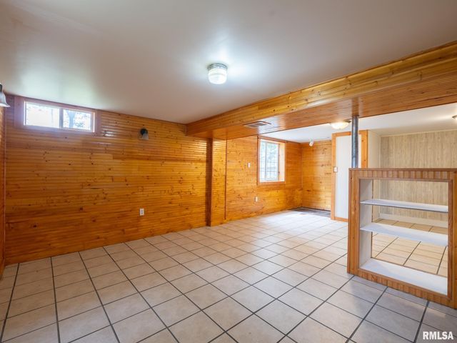 2283 KNOLLAIRE Drive, Washington, IL 61571