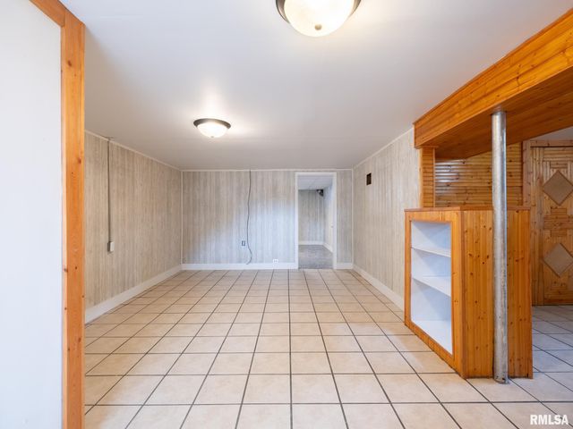 2283 KNOLLAIRE Drive, Washington, IL 61571