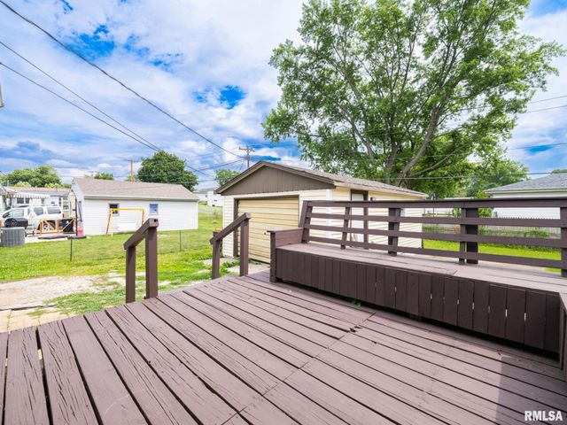 2283 KNOLLAIRE Drive, Washington, IL 61571