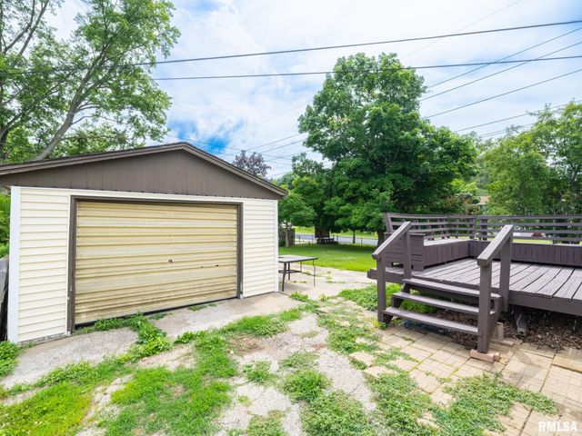 2283 KNOLLAIRE Drive, Washington, IL 61571