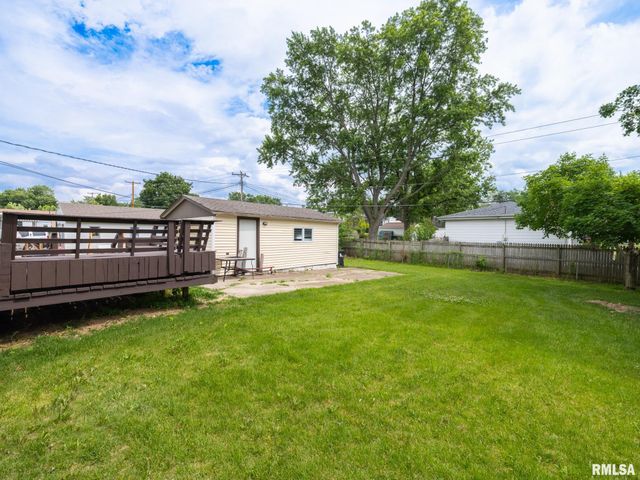 2283 KNOLLAIRE Drive, Washington, IL 61571