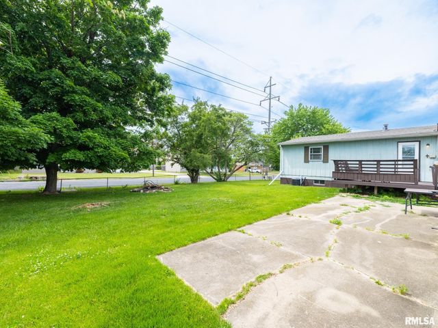 2283 KNOLLAIRE Drive, Washington, IL 61571